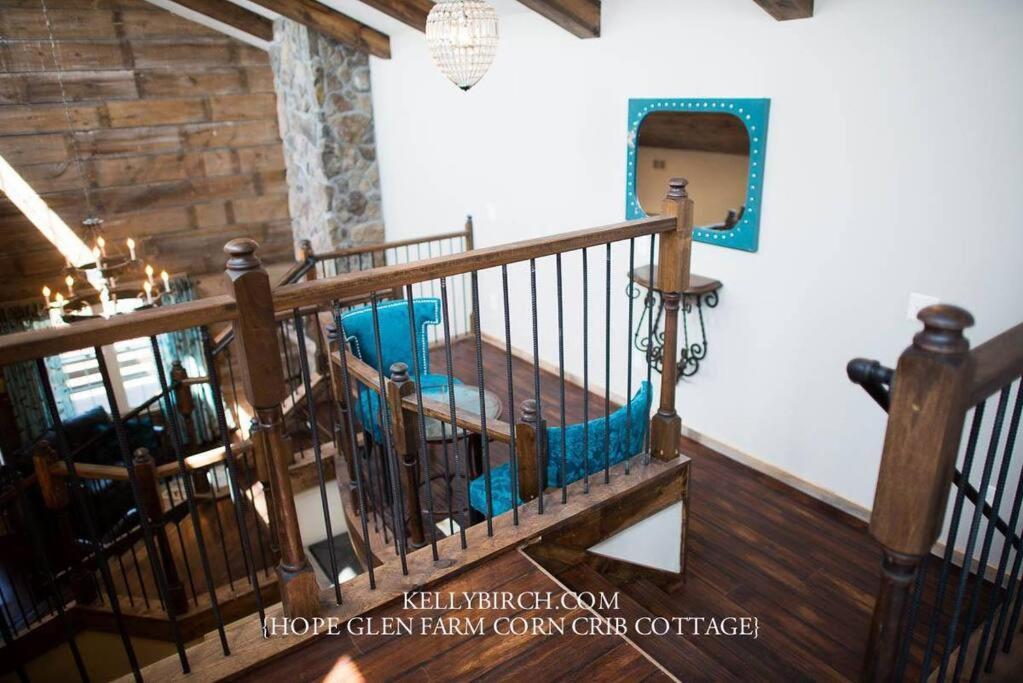 Corn Crib Cottage Barn And Villa At Hope Glen Farm Cottage Grove Екстер'єр фото