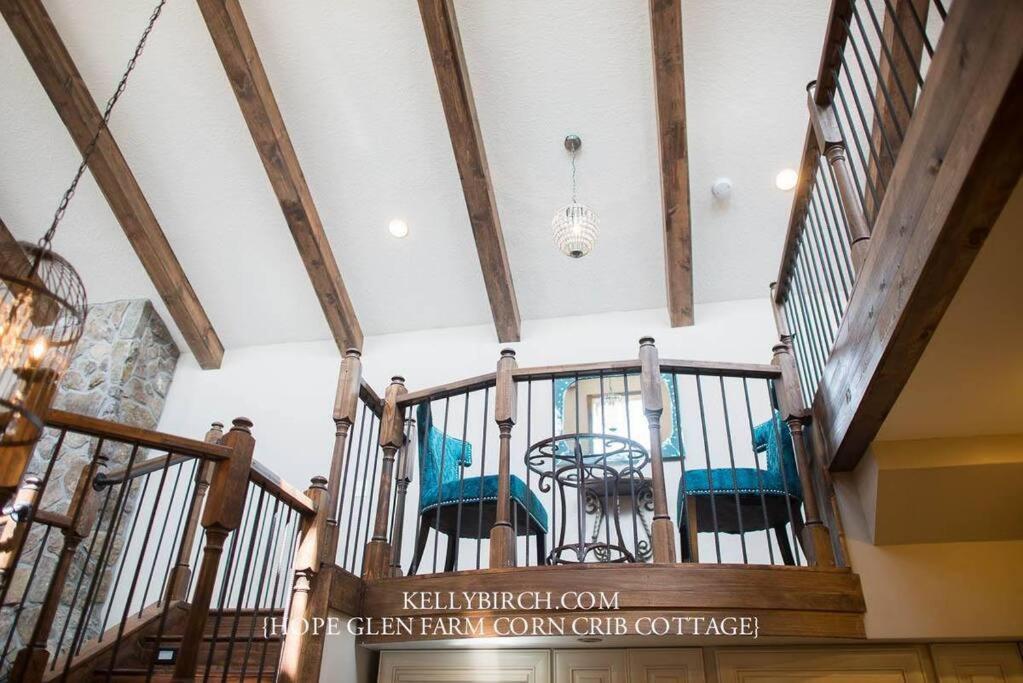 Corn Crib Cottage Barn And Villa At Hope Glen Farm Cottage Grove Екстер'єр фото